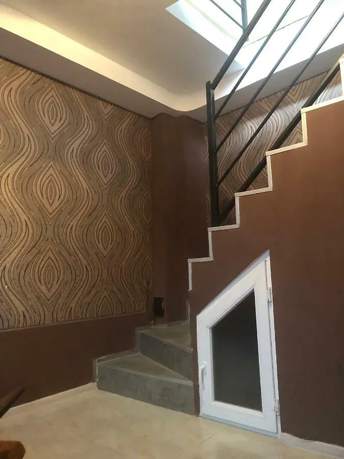 - Granada - Boutique Hotel - Tbilisi -